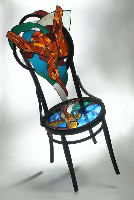Андрій Курило. Віденський стілець (Полювання на рибу), 1999. Вітражна пластика, авторська техніка